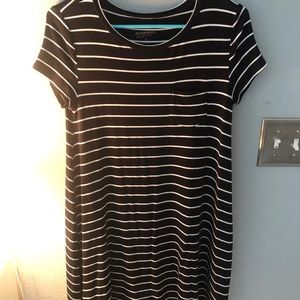 black/white striped t shirt dress